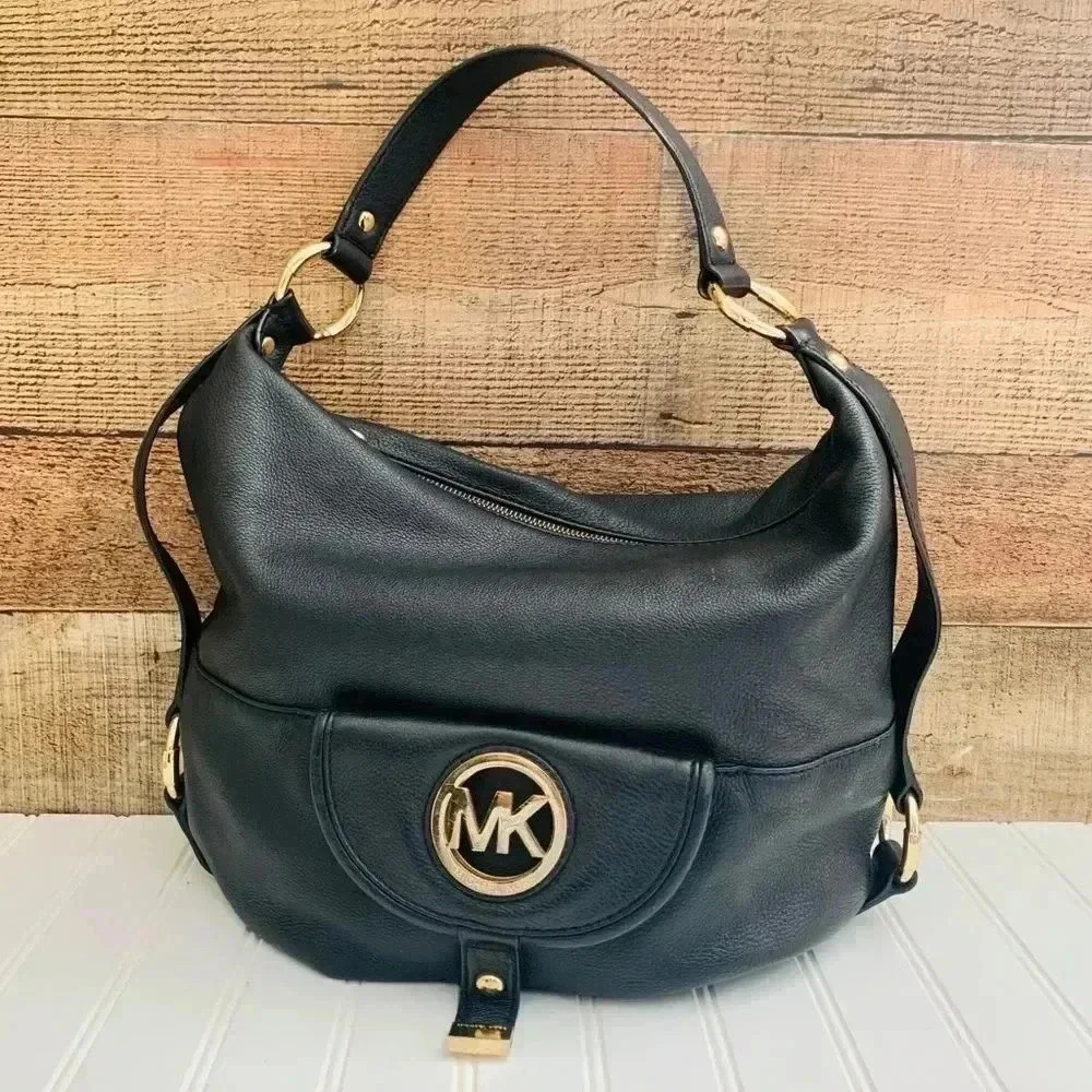 Michael Kors Fulton Large Leather Shoulder Purse